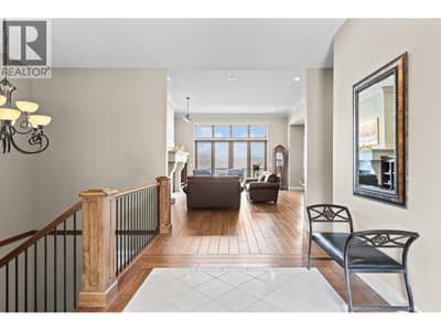 942 Hewetson Avenue, Kelowna