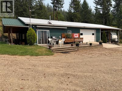 7465 Broadwater Road, Castlegar