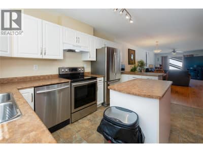 171 17 Street SE Unit# 2, Salmon Arm