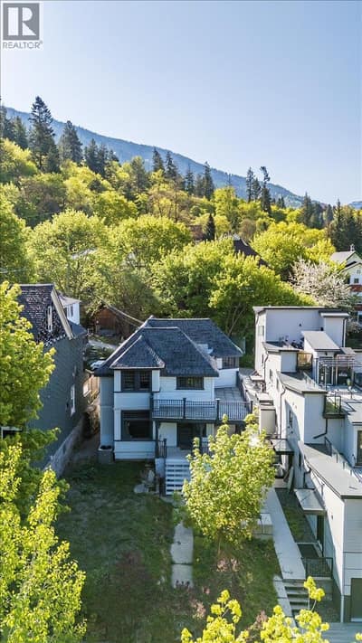 922 FRONT Street, Nelson
