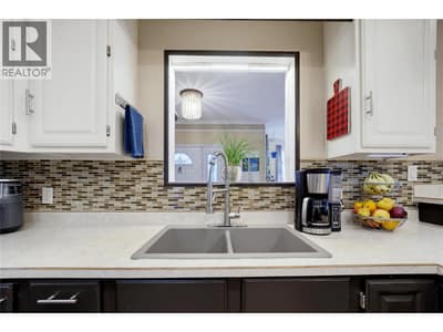 502 Maple Street, Sicamous