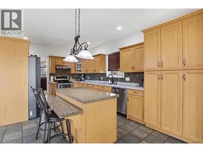 819 Arlington Court, Kamloops