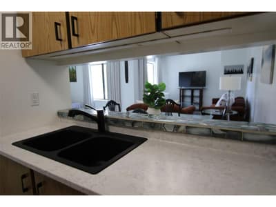 185 CHAMBERLAIN Crescent Unit# 310, Tumbler Ridge