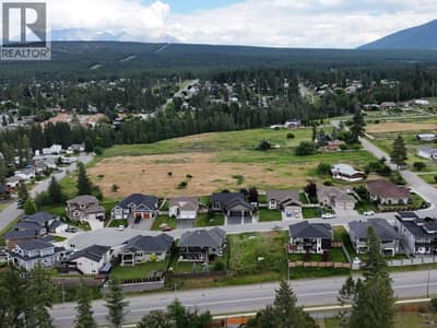 808 22nd Avenue S, Cranbrook