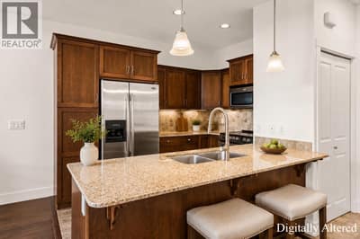 3359 Cougar Road Unit# 5, West Kelowna