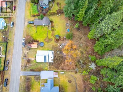 1412 Ainsworth Avenue, Riondel