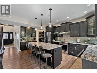 8913 Grizzly Crescent, Kamloops