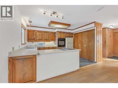 379 MAYNE Avenue, Princeton