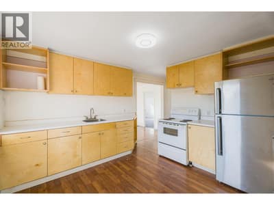 928 SHERBROOKE Avenue, Kamloops