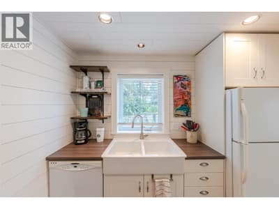9705 SARGEANT Street, Summerland