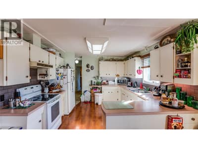 340 Lakeshore Drive, Chase