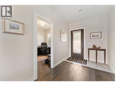13464 Lake Hill Drive, Lake Country