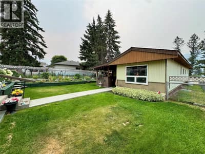 4784 Selkirk Avenue, Edgewater