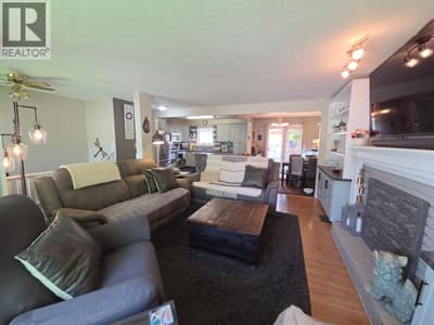 144 Chamberlain Crescent, Tumbler Ridge