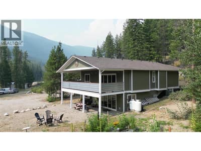 4820 Highway 33, Beaverdell