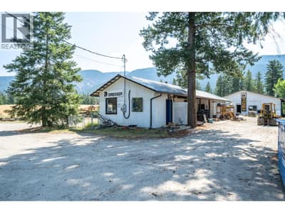 4274 97A Highway, Spallumcheen