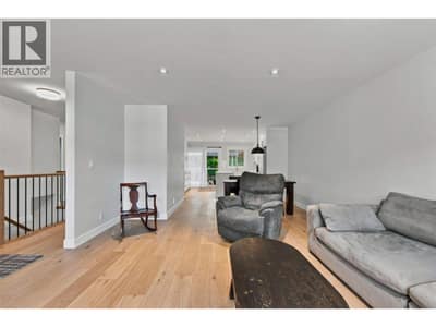 3173 Coventry Crescent, West Kelowna