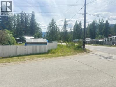 2 Wallace Mountain Road, Beaverdell