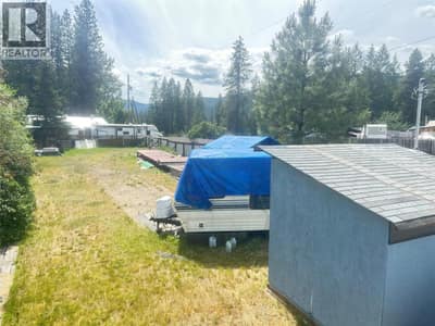 2 Wallace Mountain Road, Beaverdell