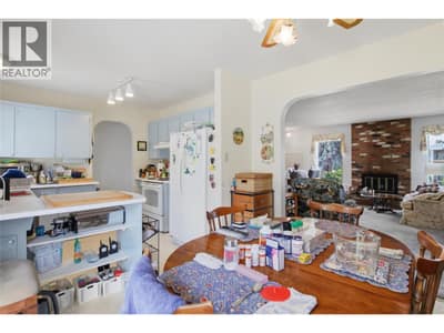 284 Arrowstone Drive, Kamloops