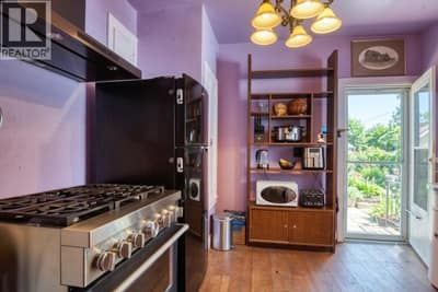 3038 10th Avenue, Keremeos