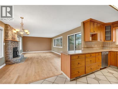 126 Lee Avenue, Penticton