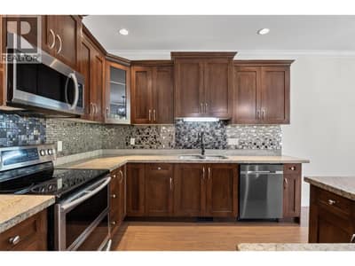 2046 Robson Place Unit# 5, Kamloops