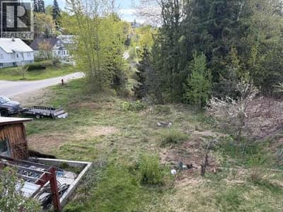 1755 Cook Avenue, Rossland