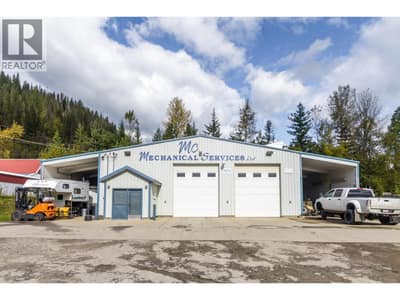 2376 Boulder Road, Revelstoke