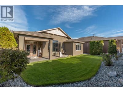 6833 MEADOWS Drive Unit# 28, Oliver