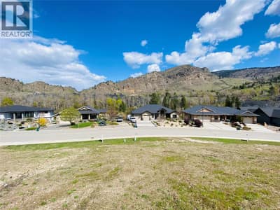 8721 RIVERSIDE Drive, Grand Forks