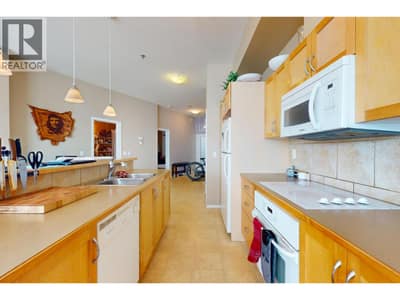 1327 St Paul Street Unit# 212, Kelowna