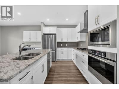 400 Vista Park Unit# 422, Penticton