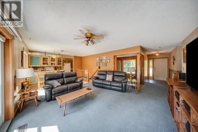 317 Rose Road, Salmo