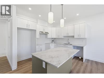 2050 Grasslands Boulevard Unit# 146, Kamloops