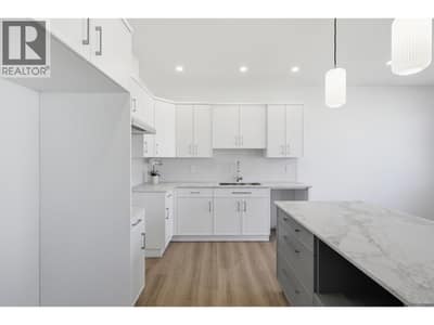 2050 Grasslands Boulevard Unit# 146, Kamloops