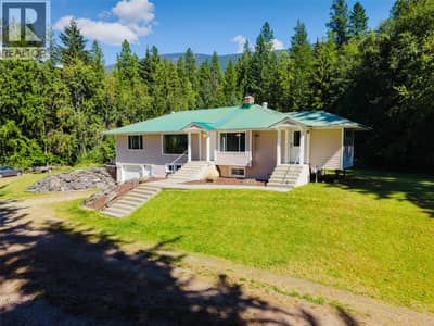 852 RIONDEL Road, Riondel