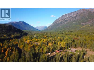 1896 ST. MARY LAKE Road, Kimberley