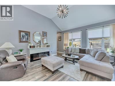 3807 FAIRWINDS Drive, Osoyoos