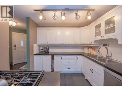 2156 Bessette Street Unit# 11, Lumby