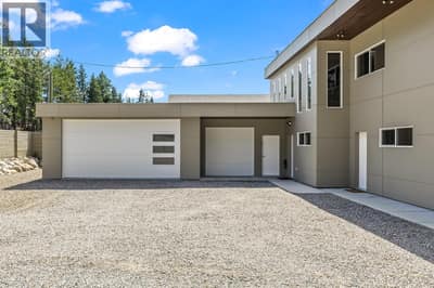847 sqft heated and cooled garage