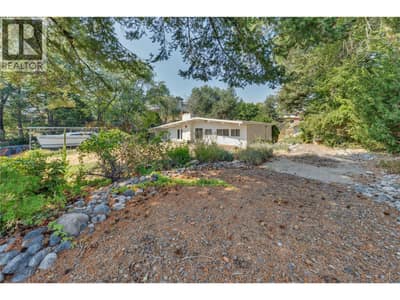 14416 Fisher Close, Summerland