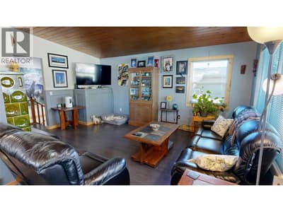 7536 JACKSON Avenue, Radium Hot Springs