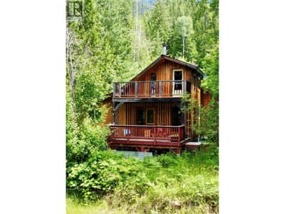 7152 GRAHAM Road, Winlaw