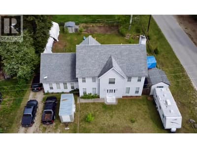 1118 Harold Street, Slocan