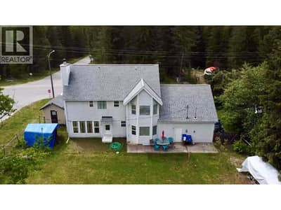 1118 Harold Street, Slocan