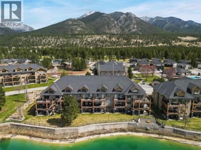 The 600 building borders the pond & golf course