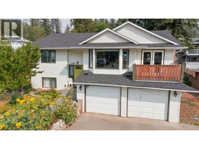 2293 Catt Avenue, Lumby
