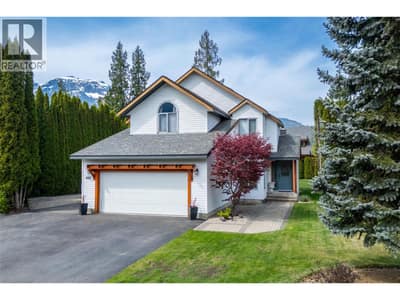 1107 Pineridge Crescent, Revelstoke