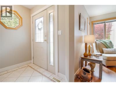 1107 Pineridge Crescent, Revelstoke